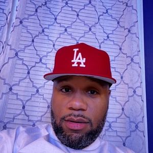 Meet your Posher, Leon